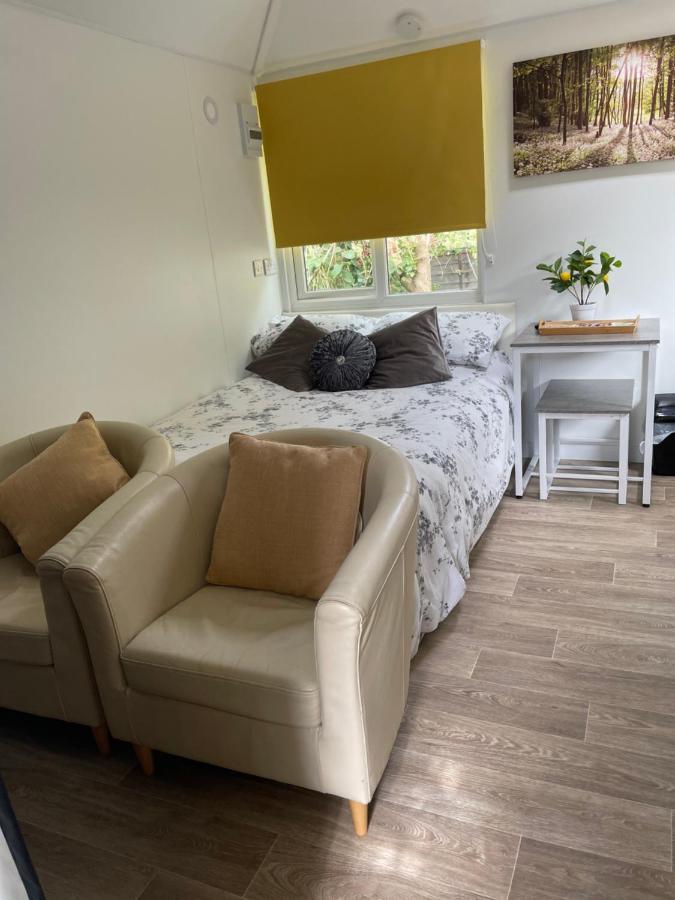The Little Nest Beach Sole Use Accommodation Near To Bath Wick  Ngoại thất bức ảnh